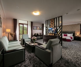 Phòng Royal Suite Mountain View | Swiss-Belresort Tuyền Lâm