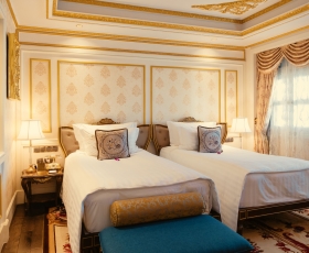 Royal Superior | Dalat Palace Convention