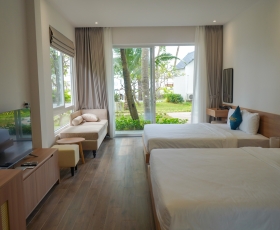 Deluxe Garden Family