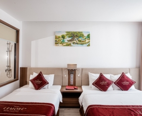 Premier Deluxe Sea View Triple | Le More