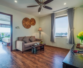 2BR Family Pool & River View 4 khách