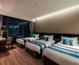 Suite Triple City View Balcony | Queen Ann Nha Trang