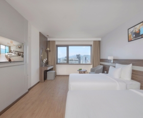 Superior Triple City View | Panama Nha Trang