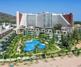 Vienna House by Wyndham Charm Long Hải Resort