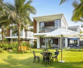 3-Bedroom Pool Villa Beachfront