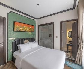 Standard Double (phòng nhỏ của connecting room)