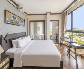 Signature Room | BRICS Dalat