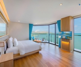 Executive Ocean Suite | Sala Quy Nhơn Beach