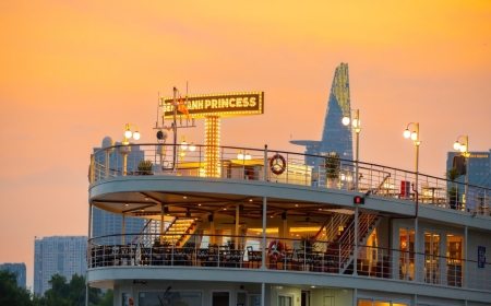 Ăn tối trên Du Thuyền Bến Thành Princess