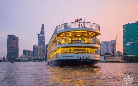 Ăn tối trên Du Thuyền Sài Gòn Princess