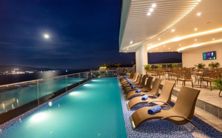 Khách Sạn Majestic Premium Nha Trang