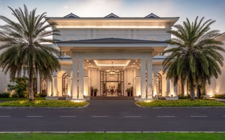 Melia Vinpearl Cam Ranh Beach Resort