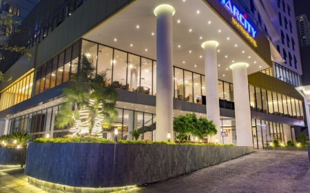 Starcity Hotel and Condotel Beachfront Nha Trang