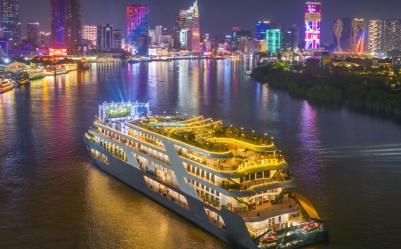 Ăn Tối Du Thuyền Rever | Giai đoạn lễ