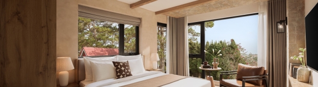 Grand Deluxe Double City View with Balcony