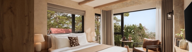 Grand Deluxe Double City View with Balcony
