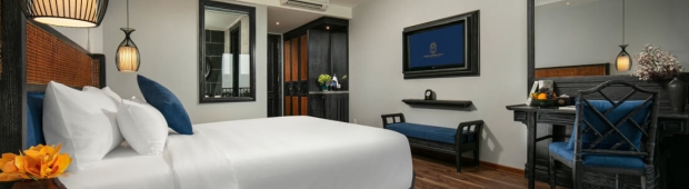 Deluxe Pool View | Shining Riverside Hội An