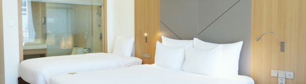 Phòng Deluxe Triple Sea View | Aquamarine Resort Cam Ranh 