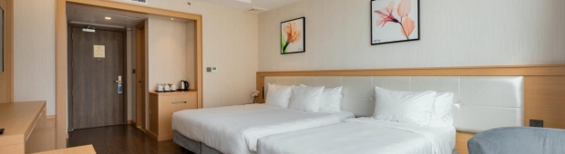 Hạng Phòng Deluxe Triple City View | Golden Era Vũng Tàu