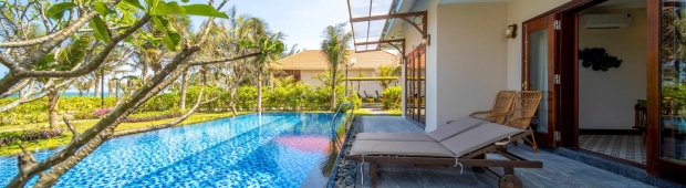 Beach Front 1 Bedroom Pool Villa Suite | Sao Mai Beach Resort