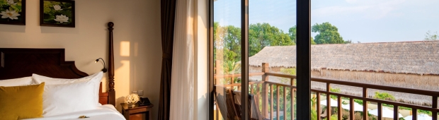 Premier Room Balcony | Mulberry Collection