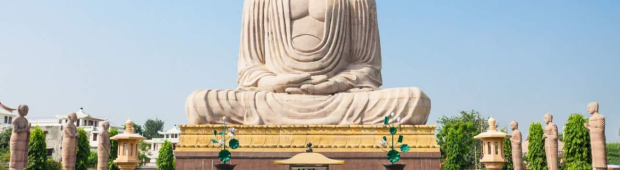 Phòng Deluxe 1 Giường Lớn Hướng Phố