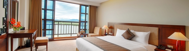Deluxe River | Mường Thanh Holiday Hội An