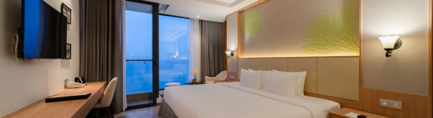 Deluxe Seaview with Balcony | Navada Beach Nha Trang