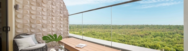 1 King 1 Bedroom Suite Smoking | Holiday Inn Hồ Tràm