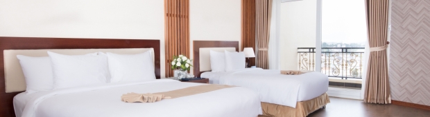 City Junior Suite Triple | Ladalat Hotel