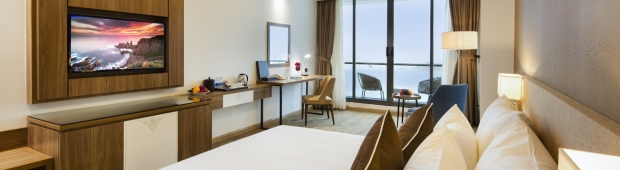 Premier Deluxe Ocean View | Comodo Nha Trang
