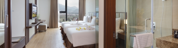 Deluxe Partial Sea View | Regalia Gold