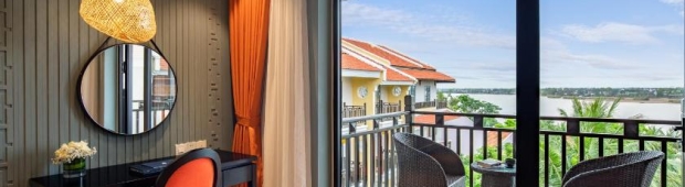 Deluxe Pool View Balcony | BEL MARINA Hội An