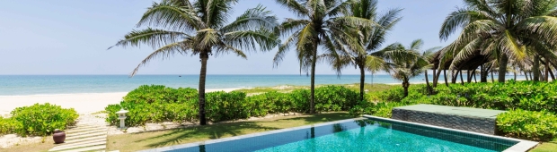 One Bedroom Ocean Front Pool Villa