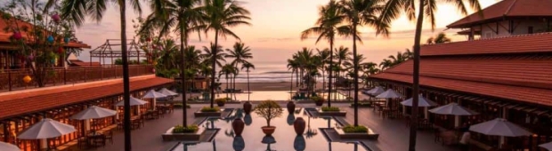 Phòng Deluxe 2 Giường Đơn Hướng Phố