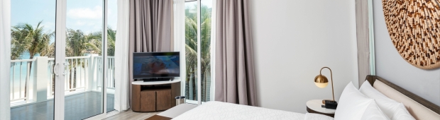 Beachfront Pool Villa 3BR - 2 khách